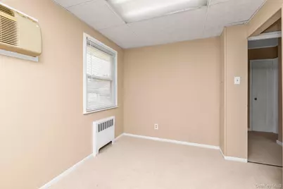 32 Jersey Street, Hicksville, NY 11801 - Photo 6