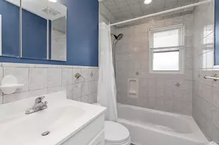 32 Jersey St, Hicksville, NY 11801 - Photo 10