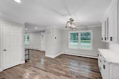 27 4th Avenue, Rocky Point, NY 11778 - Photo 12