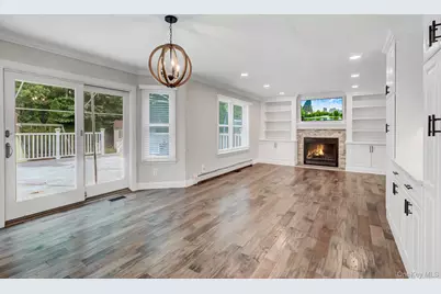 27 4th Avenue, Rocky Point, NY 11778 - Photo 16