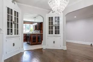 478 Carnation Ave, Floral Park, NY 11001 - Photo 6