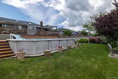 139 Baker Court, Island Park, NY 11558 - Photo 34