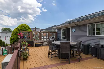 139 Baker Court, Island Park, NY 11558 - Photo 36