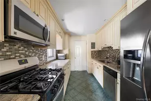 29-10 Butler St, East Elmhurst, NY 11369 - Photo 8