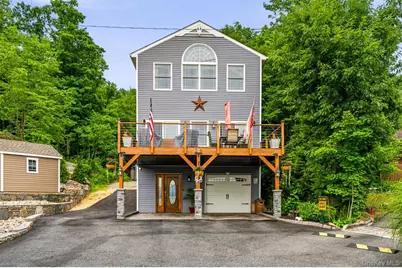 25 Cove Road, Greenwood Lake, NY 10925 - Photo 2