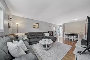 14 Ivy St, Farmingdale, NY 11735 - Photo 12