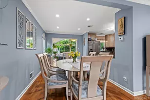 10 Peter Rd, Hicksville, NY 11801 - Photo 10