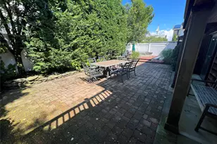 71 Garden City Ave, Point Lookout, NY 11569 - Photo 12