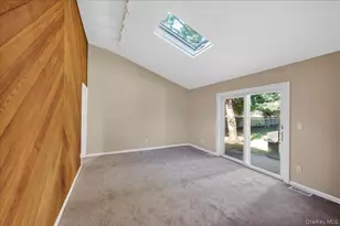 375 Old Willets Path, Hauppauge, NY 11788 - Photo 6