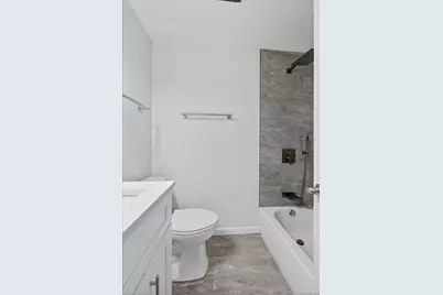 375 Old Willets Path, Hauppauge, NY 11788 - Photo 8
