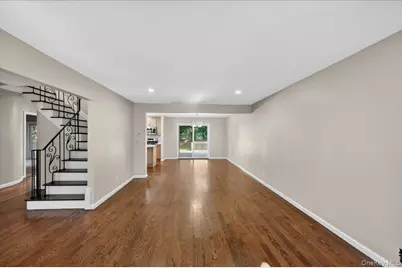 375 Old Willets Path, Hauppauge, NY 11788 - Photo 2