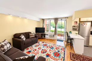 94-11 59th Ave, Elmhurst, NY 11373 - Photo 8