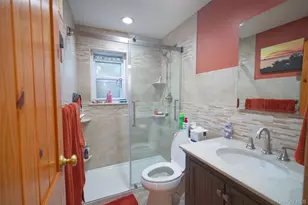 9 Farber Dr, West Babylon, NY 11704 - Photo 6
