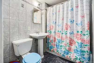 2058 Washington Avenue, Bronx, NY 10457 - Photo 12