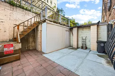 2058 Washington Avenue, Bronx, NY 10457 - Photo 16