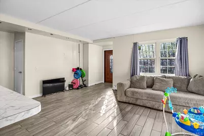 2058 Washington Avenue, Bronx, NY 10457 - Photo 6