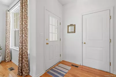 10 Cornwall Lane, Middletown, NY 10940 - Photo 4