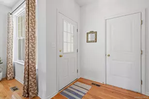 10 Cornwall Ln, Middletown, NY 10940 - Photo 4