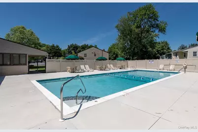8 Knightsbridge #C, Poughkeepsie, NY 12603 - Photo 36