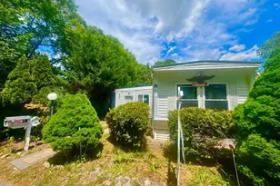 620 Montauk Hwy, Westhampton Beach, NY 11978 - Photo 12