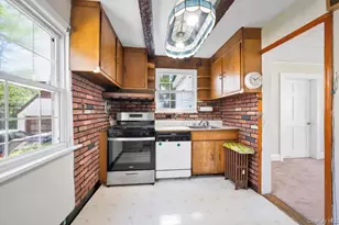 254 Lee Ave, Yonkers, NY 10705 - Photo 12