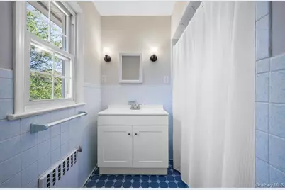 254 Lee Avenue, Yonkers, NY 10705 - Photo 24
