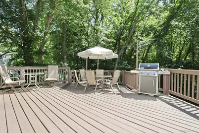 150 Schweizer Lane, Bardonia, NY 10954 - Photo 40