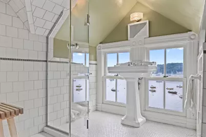 131 Bayview Avenue, Northport, NY 11768 - Photo 20