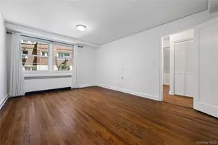 9 Sentry Pl, Scarsdale, NY 10583 - Photo 16