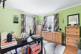 11 Brook Rd, Port Chester, NY 10573 - Photo 10