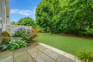 908 Sara Cir, Port Jefferson Station, NY 11776 - Photo 14