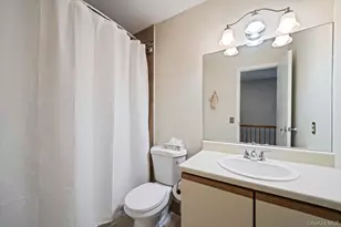 908 Sara Cir, Port Jefferson Station, NY 11776 - Photo 12