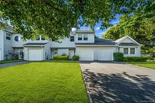 908 Sara Cir, Port Jefferson Station, NY 11776 - Photo 2