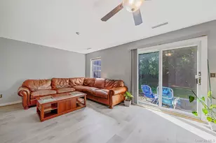908 Sara Cir, Port Jefferson Station, NY 11776 - Photo 4