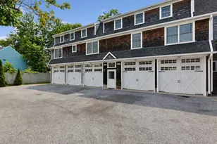 415 1st St, Greenport, NY 11944 - Photo 18
