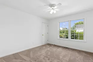 415 1st St, Greenport, NY 11944 - Photo 14