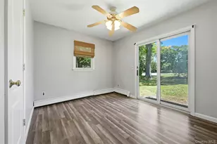 10 Twin Pine Ln, Center Moriches, NY 11934 - Photo 20
