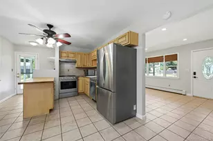 10 Twin Pine Ln, Center Moriches, NY 11934 - Photo 14