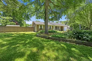 10 Twin Pine Ln, Center Moriches, NY 11934 - Photo 2