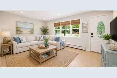 10 Twin Pine Lane, Center Moriches, NY 11934 - Photo 6
