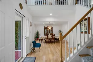 33 Gabriels Path, Poughquag, NY 12570 - Photo 4