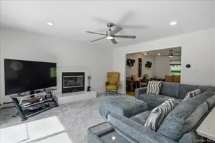 33 Gabriels Path, Poughquag, NY 12570 - Photo 8