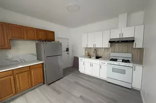 130 Wickham Ave, Middletown, NY 10940 - Photo 2