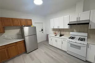 130 Wickham Ave, Middletown, NY 10940 - Photo 12