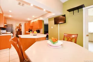 22 Chatham Rd, Commack, NY 11725 - Photo 16