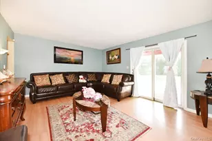 22 Chatham Rd, Commack, NY 11725 - Photo 18