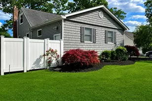 52 Brilner Dr, Smithtown, NY 11787 - Photo 30