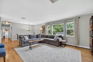 15 Round Tree Ln, Montrose, NY 10548 - Photo 4