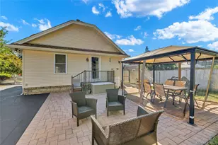 245 N 7th St, Lindenhurst, NY 11757 - Photo 28