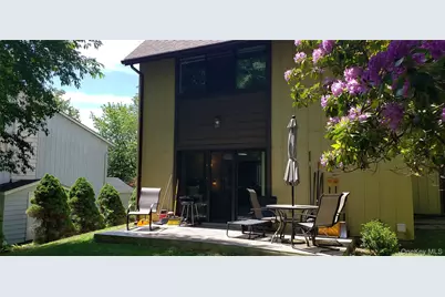 43 Elizabeth Way, Kiamesha Lake, NY 12751 - Photo 2